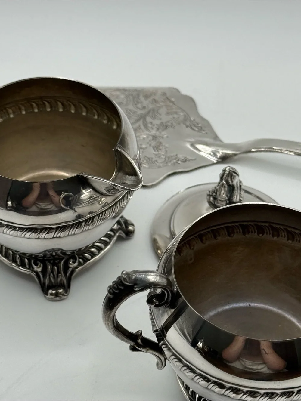 Oneida elegant silver